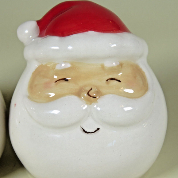 Christmas Santa Claus Salt Pepper Shakers 2.5" Red and White Holiday Table Décor - Picture 5 of 10